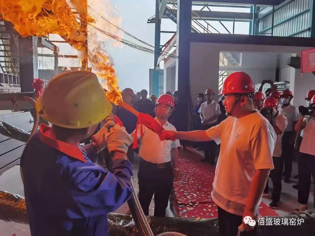 麻豆国产精品玻璃