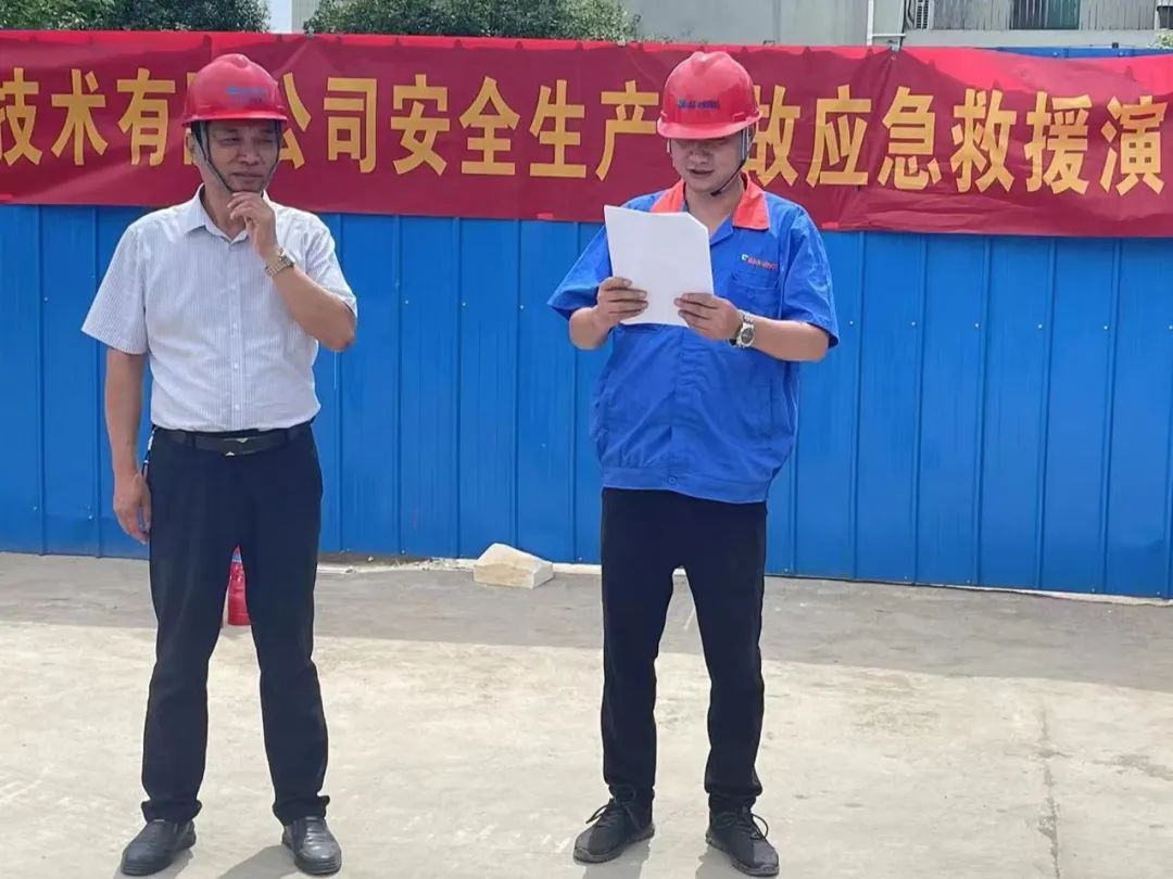 指揮長端義金（左）、副指揮長楊祥仁（右）
